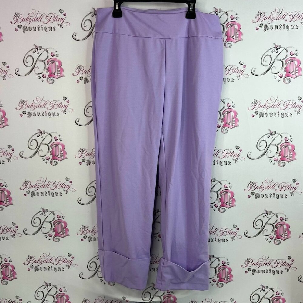Up! Capri pants purple lilac pastel Chic Lavender Cropped Pants